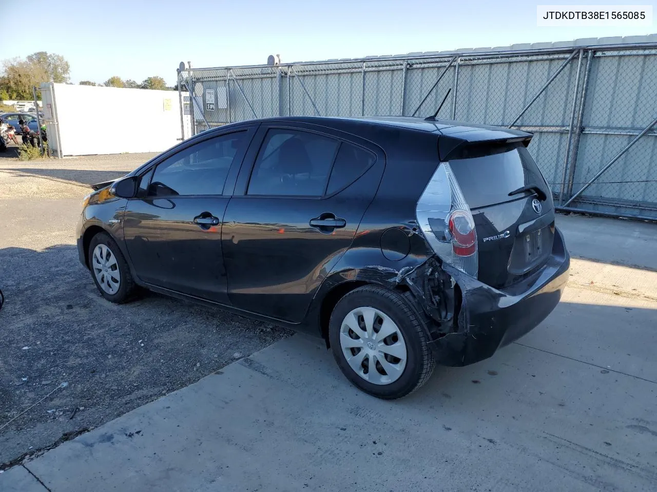 JTDKDTB38E1565085 2014 Toyota Prius C