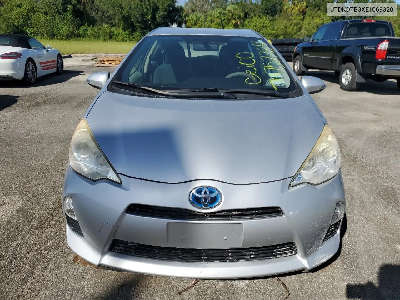 2014 Toyota Prius C VIN: JTDKDTB3XE1069320 Lot: 74757734