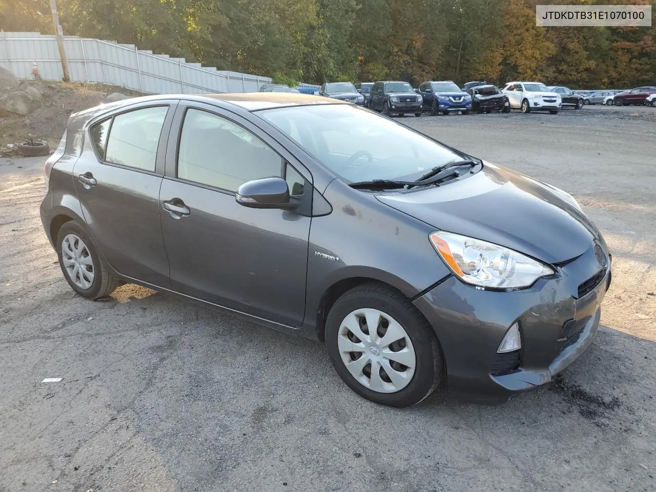 2014 Toyota Prius C VIN: JTDKDTB31E1070100 Lot: 75021454