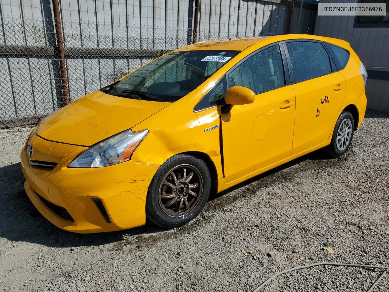 JTDZN3EU6E3366976 2014 Toyota Prius V