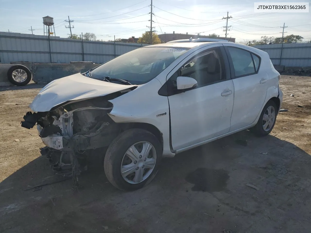 JTDKDTB3XE1562365 2014 Toyota Prius C