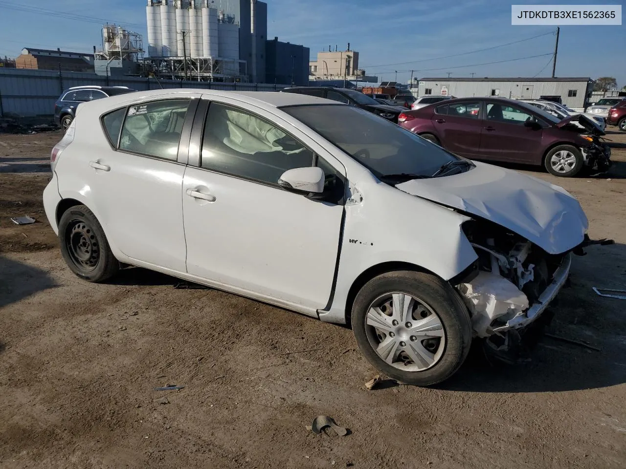 2014 Toyota Prius C VIN: JTDKDTB3XE1562365 Lot: 75555944