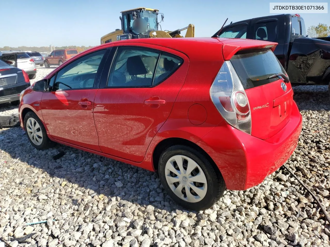 JTDKDTB30E1071366 2014 Toyota Prius C