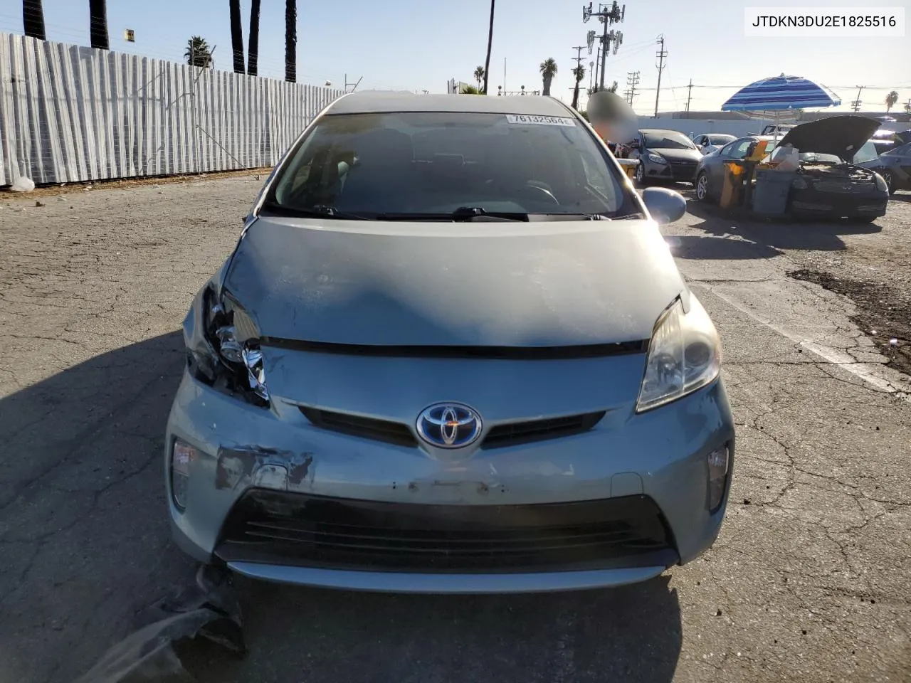 2014 Toyota Prius VIN: JTDKN3DU2E1825516 Lot: 76132564