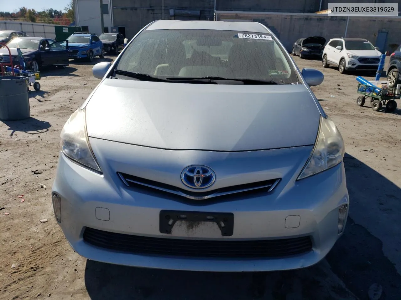 JTDZN3EUXE3319529 2014 Toyota Prius V