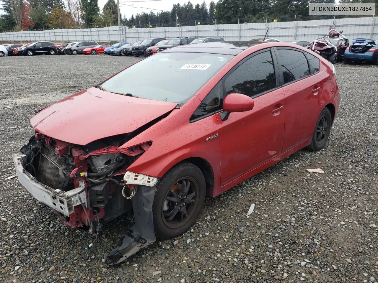 JTDKN3DUXE1827854 2014 Toyota Prius