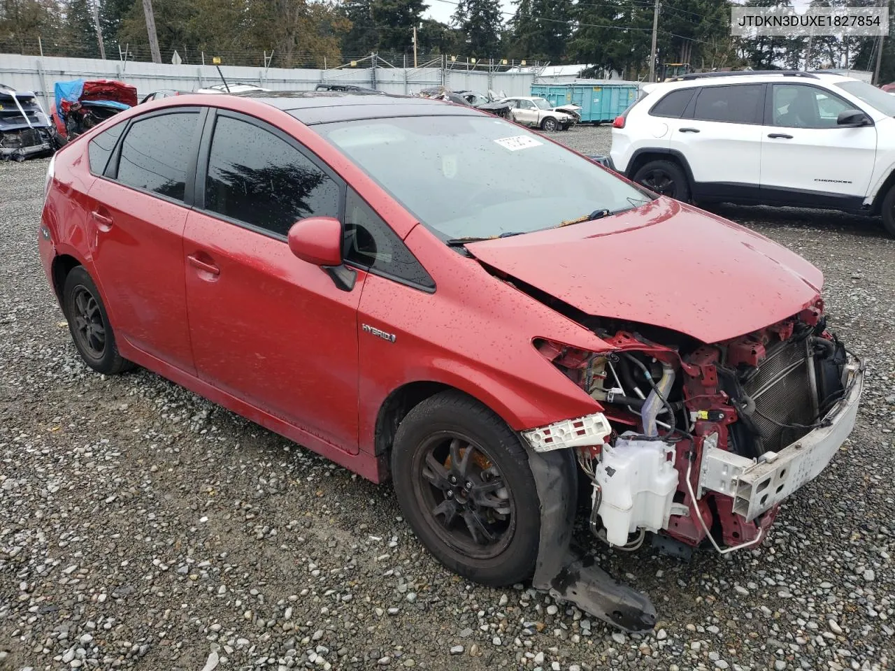 JTDKN3DUXE1827854 2014 Toyota Prius