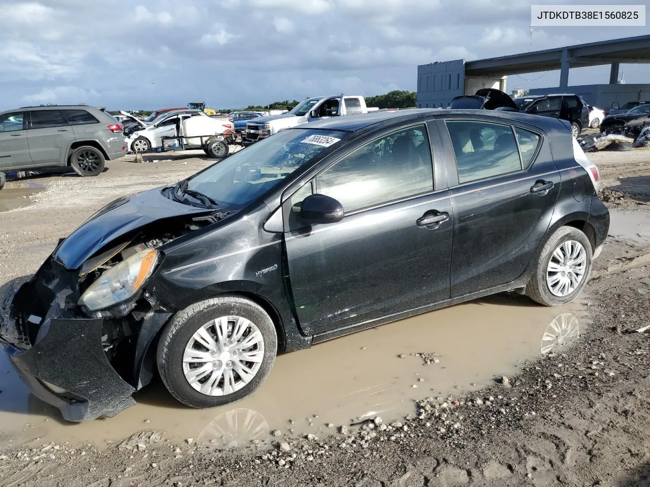 JTDKDTB38E1560825 2014 Toyota Prius C