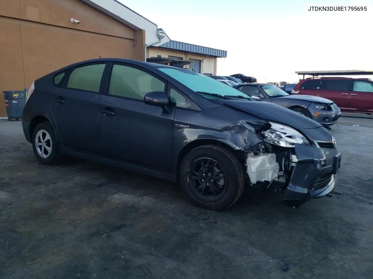 JTDKN3DU8E1795695 2014 Toyota Prius