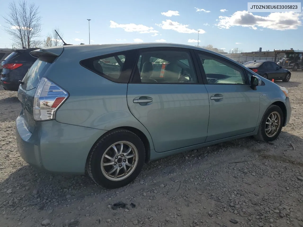 JTDZN3EU6E3305823 2014 Toyota Prius V