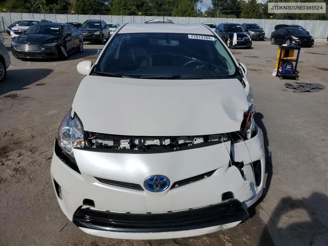 JTDKN3DU5E0385524 2014 Toyota Prius