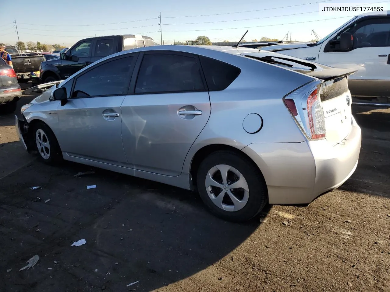 JTDKN3DU5E1774559 2014 Toyota Prius