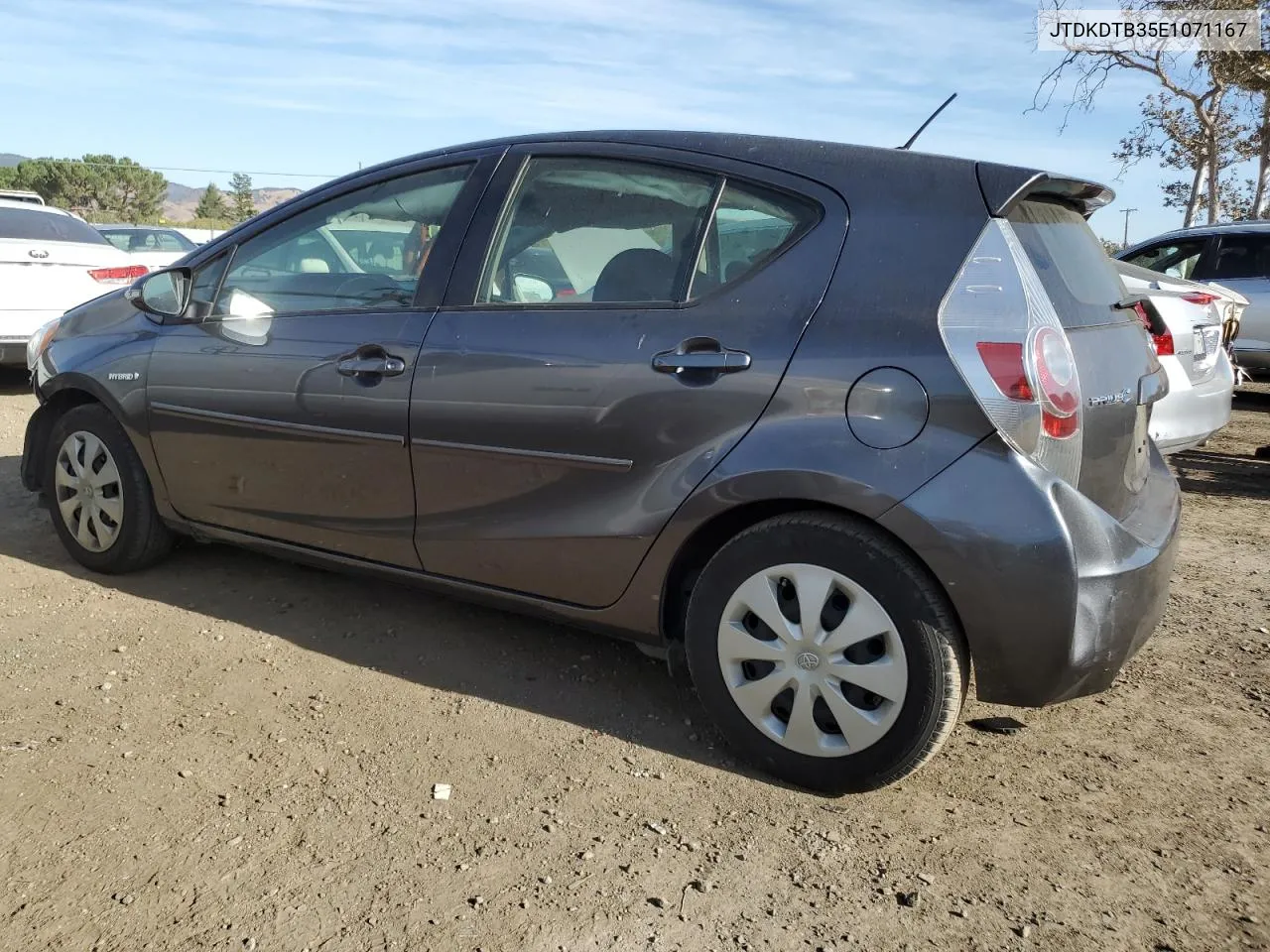 2014 Toyota Prius C VIN: JTDKDTB35E1071167 Lot: 77133294