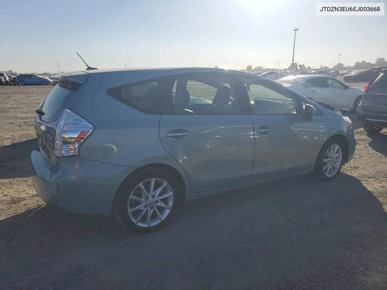 JTDZN3EU6EJ003668 2014 Toyota Prius V