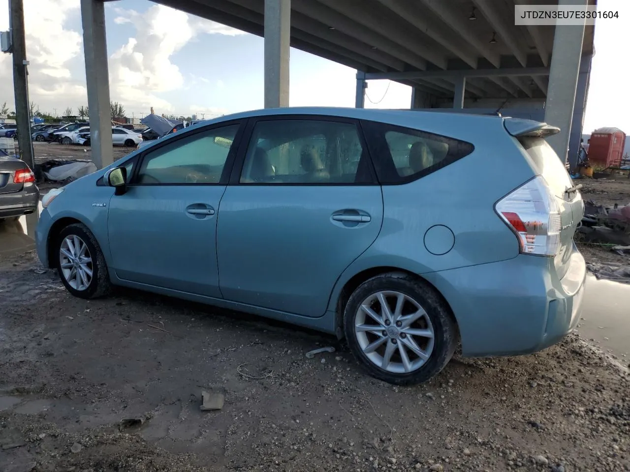 2014 Toyota Prius V VIN: JTDZN3EU7E3301604 Lot: 77308354