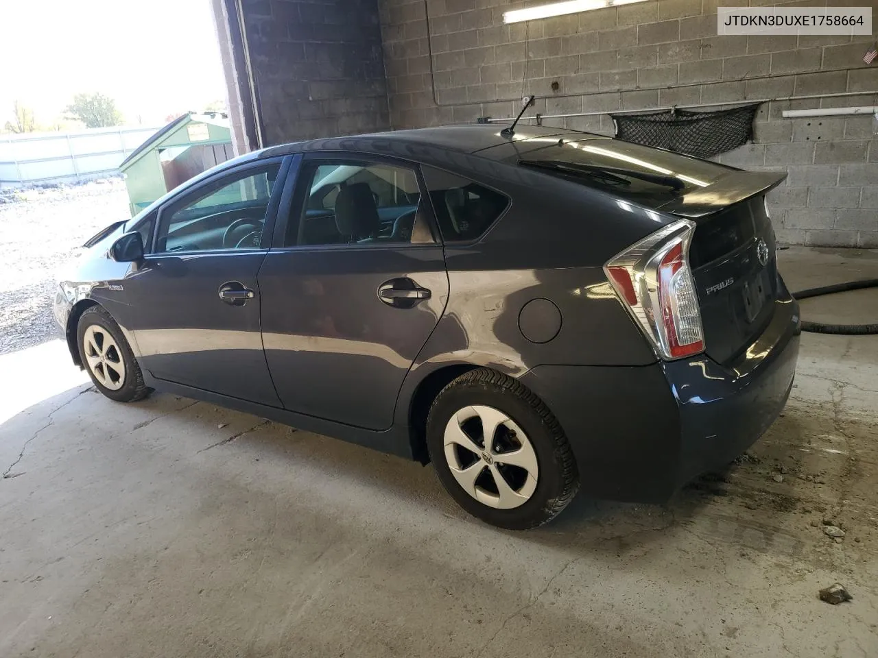 2014 Toyota Prius VIN: JTDKN3DUXE1758664 Lot: 77309164