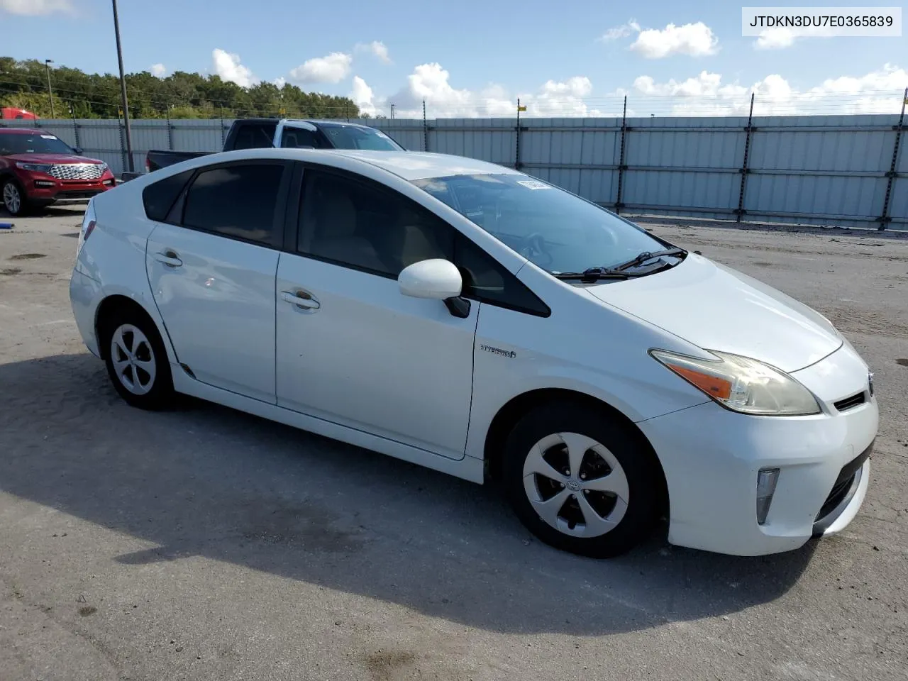 2014 Toyota Prius VIN: JTDKN3DU7E0365839 Lot: 77648354