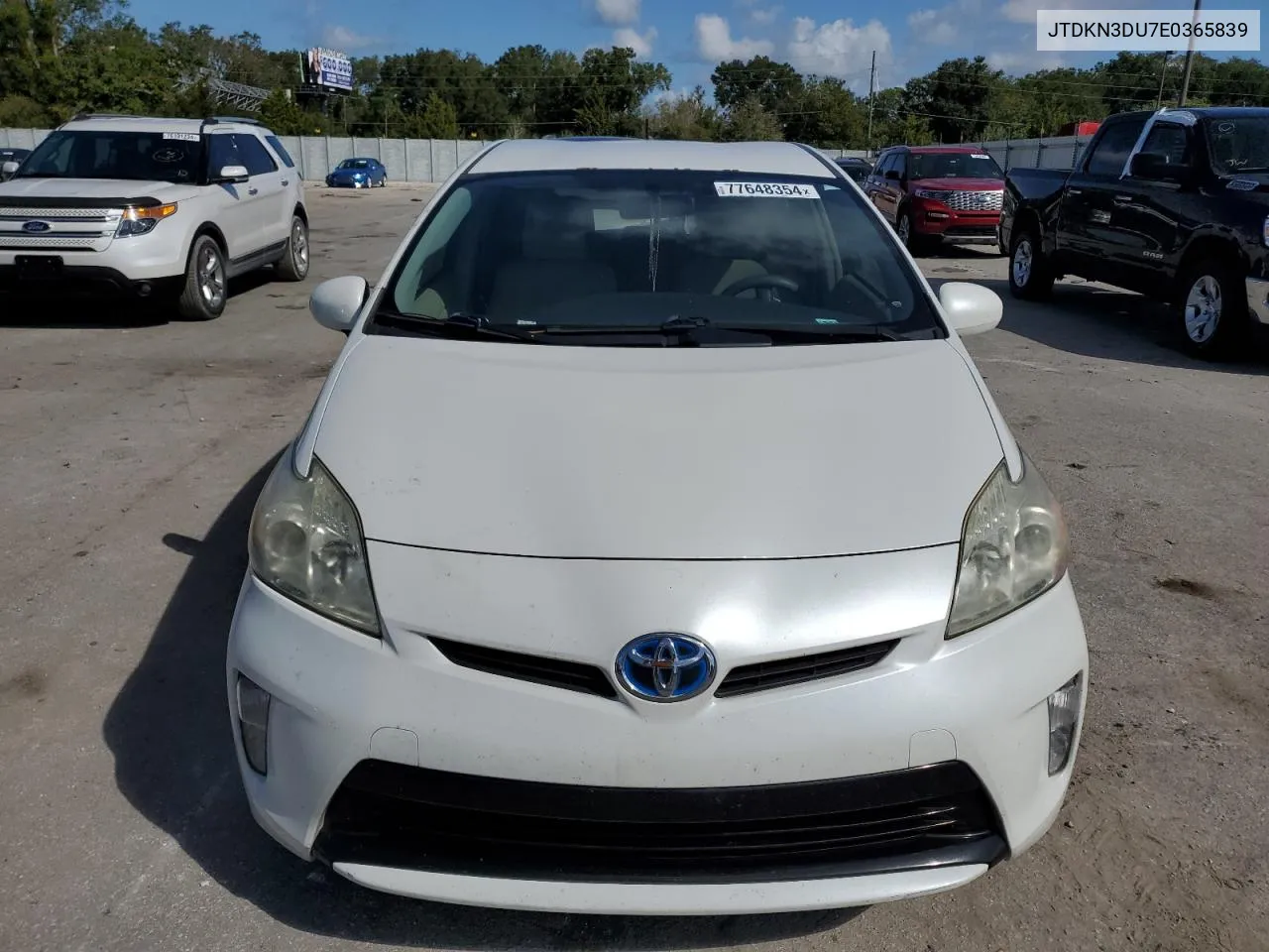 2014 Toyota Prius VIN: JTDKN3DU7E0365839 Lot: 77648354