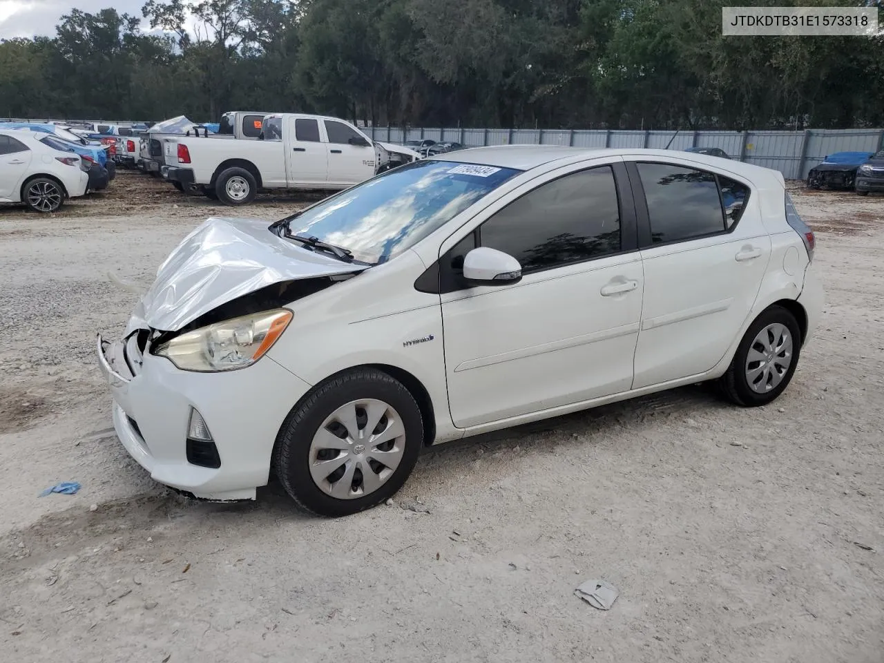 2014 Toyota Prius C VIN: JTDKDTB31E1573318 Lot: 77909434