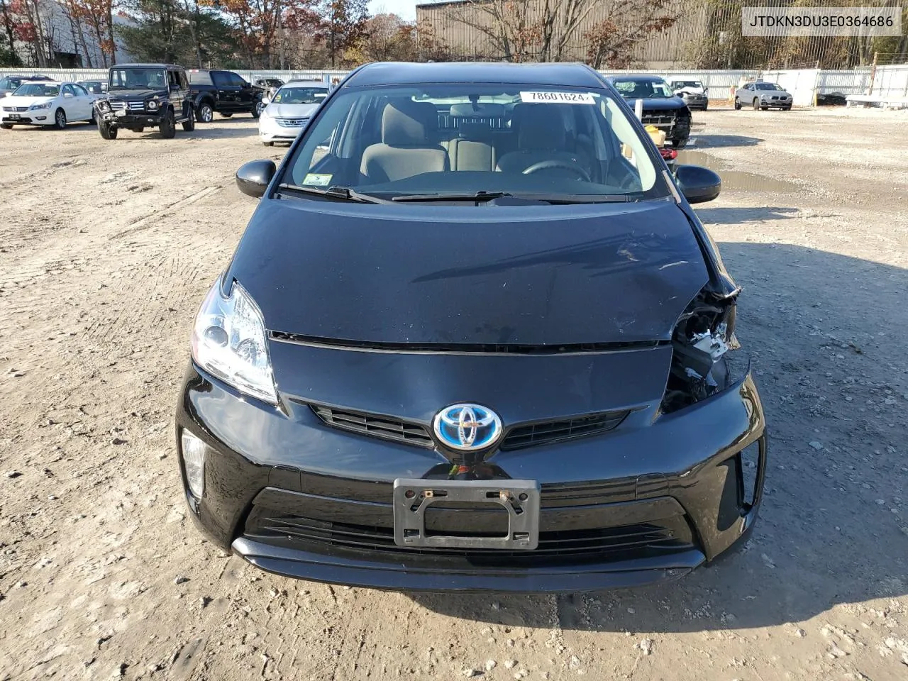 JTDKN3DU3E0364686 2014 Toyota Prius