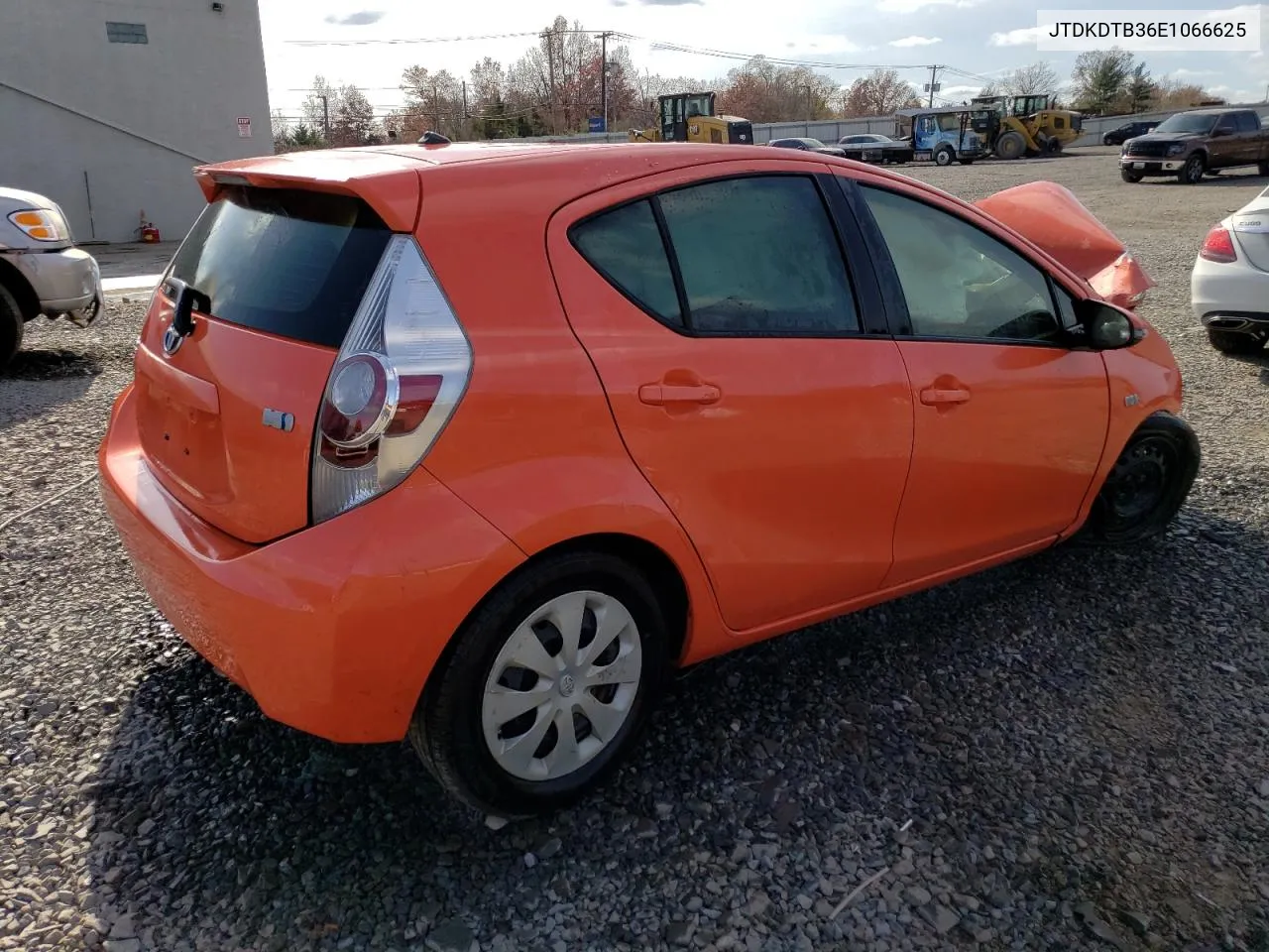 2014 Toyota Prius C VIN: JTDKDTB36E1066625 Lot: 78937544