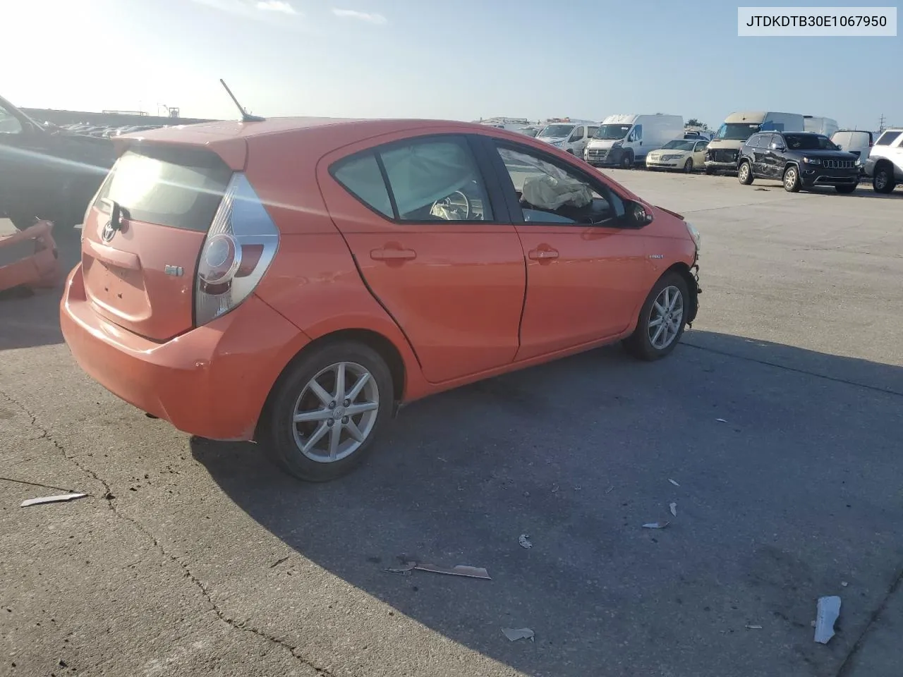 2014 Toyota Prius C VIN: JTDKDTB30E1067950 Lot: 79271184