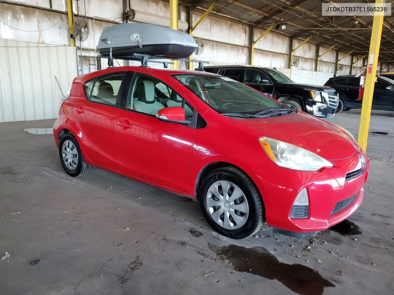 2014 Toyota Prius C VIN: JTDKDTB37E1565238 Lot: 79913844