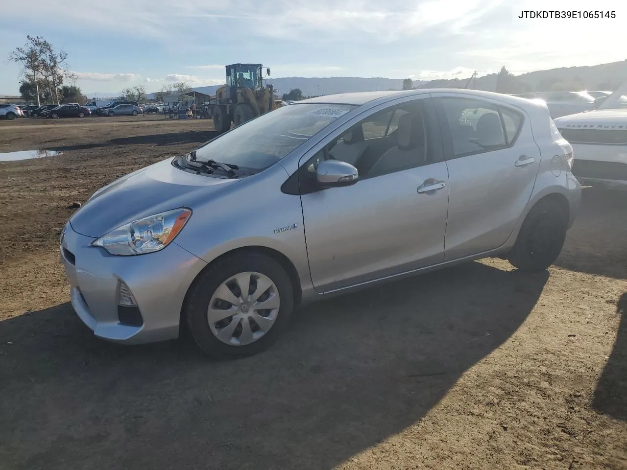 2014 Toyota Prius C VIN: JTDKDTB39E1065145 Lot: 80238804