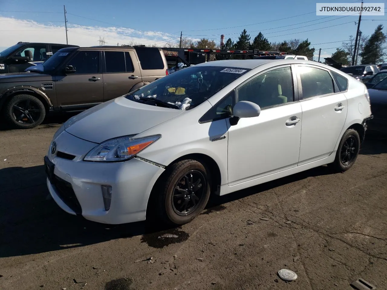 2014 Toyota Prius VIN: JTDKN3DU6E0392742 Lot: 80502884