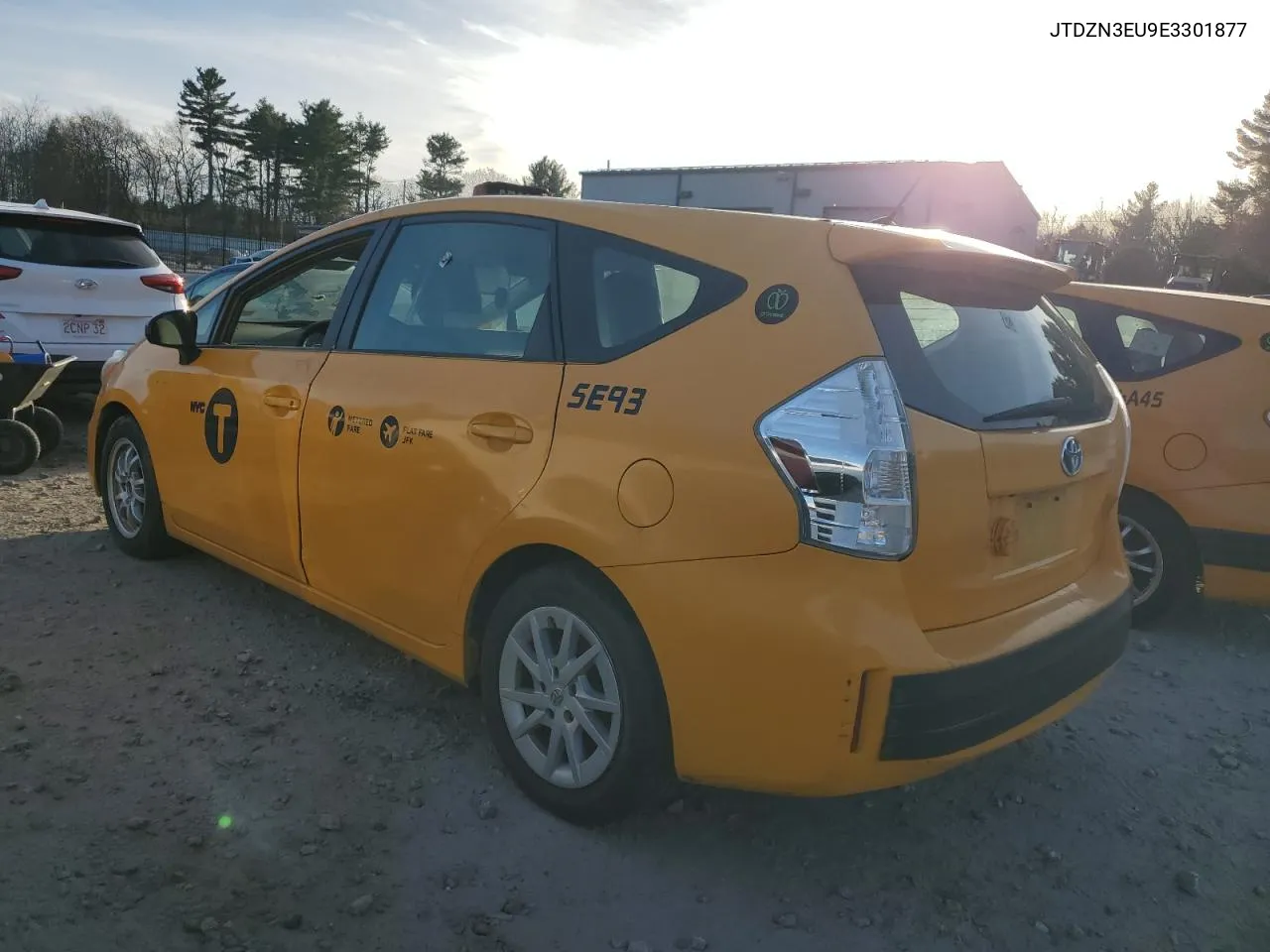 2014 Toyota Prius V VIN: JTDZN3EU9E3301877 Lot: 80906684