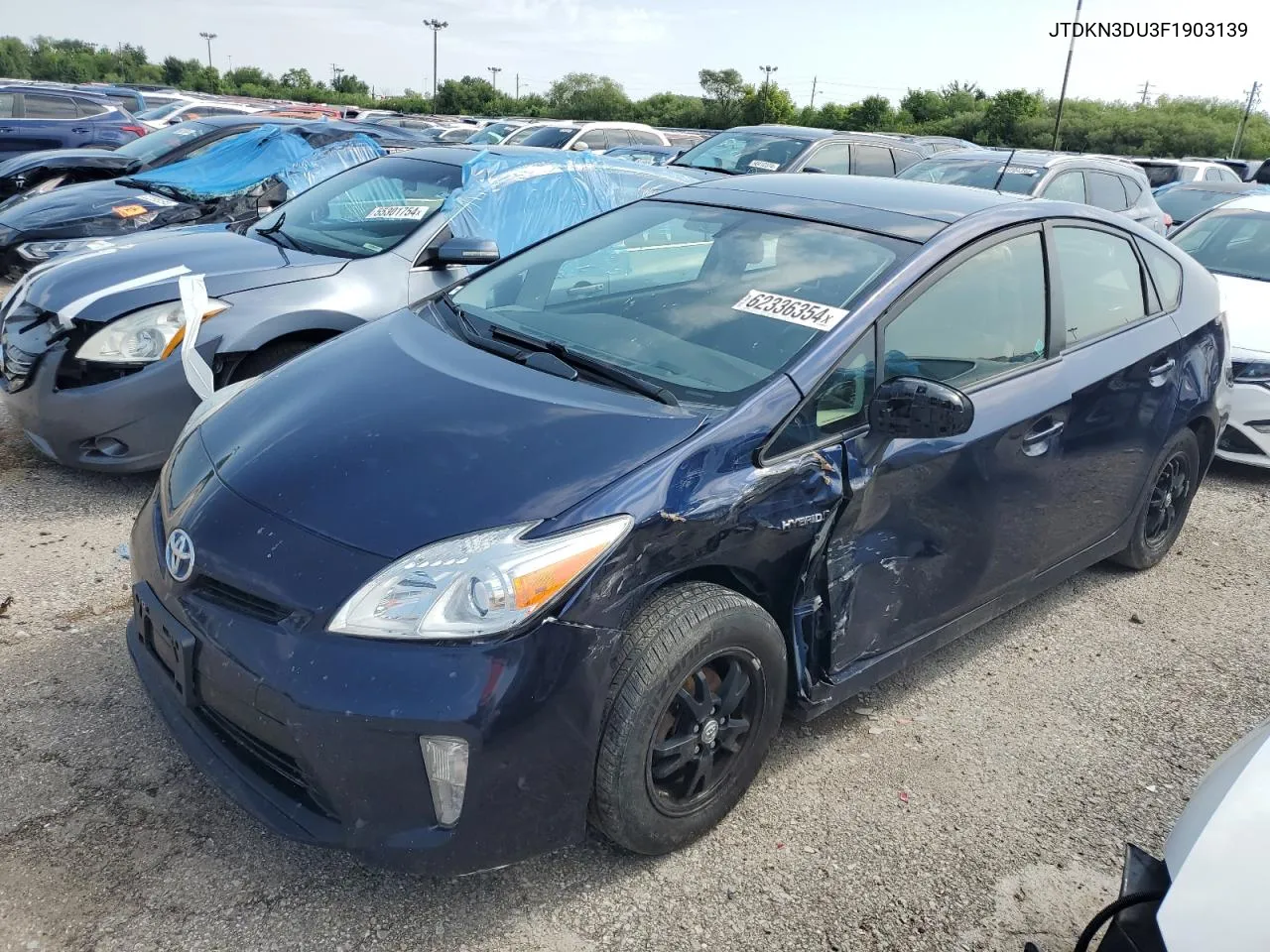 JTDKN3DU3F1903139 2015 Toyota Prius