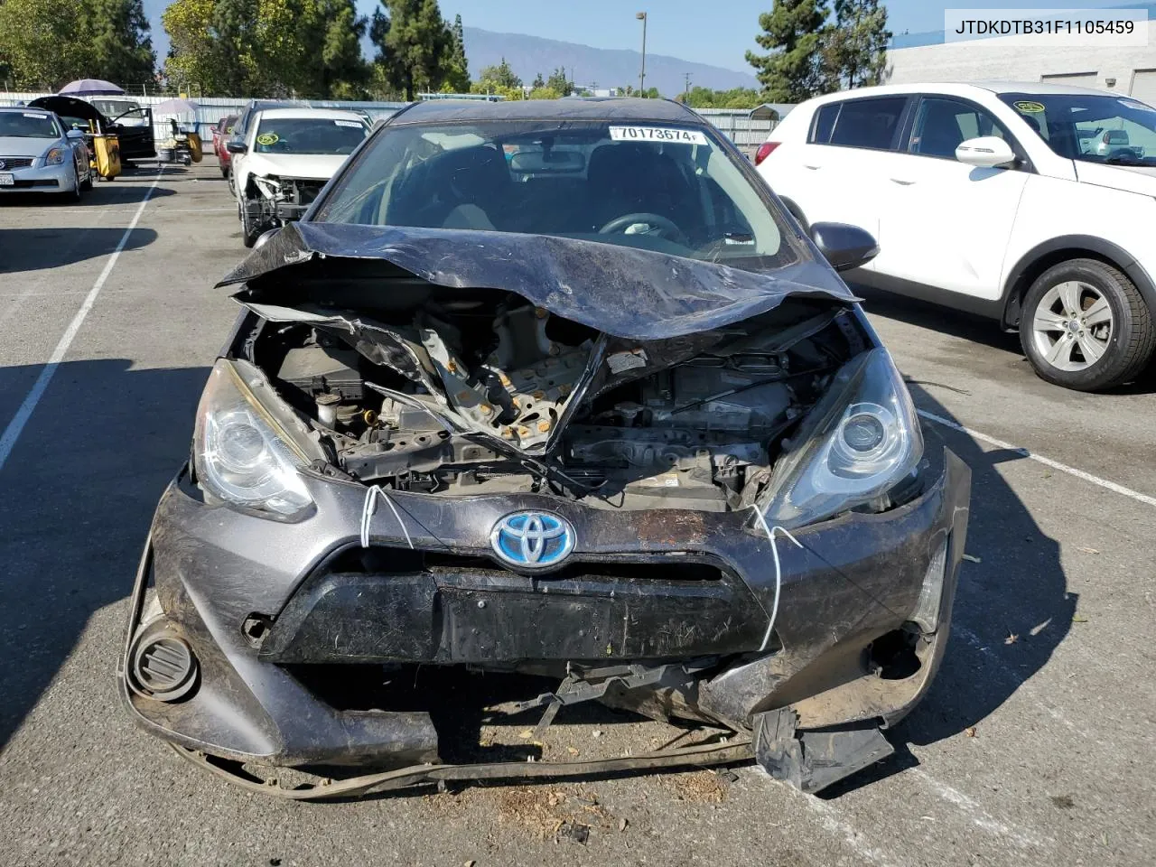 JTDKDTB31F1105459 2015 Toyota Prius C