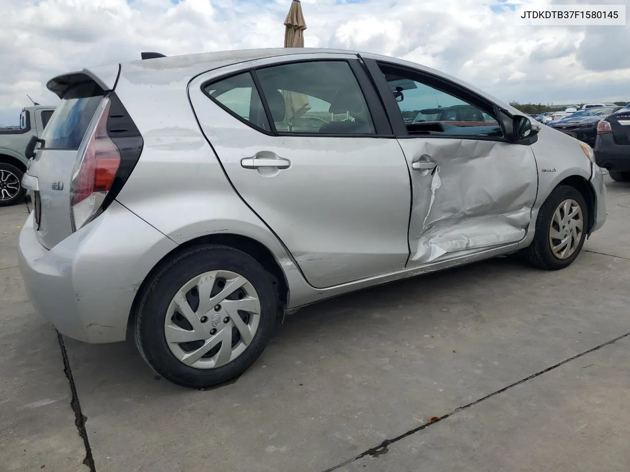 JTDKDTB37F1580145 2015 Toyota Prius C