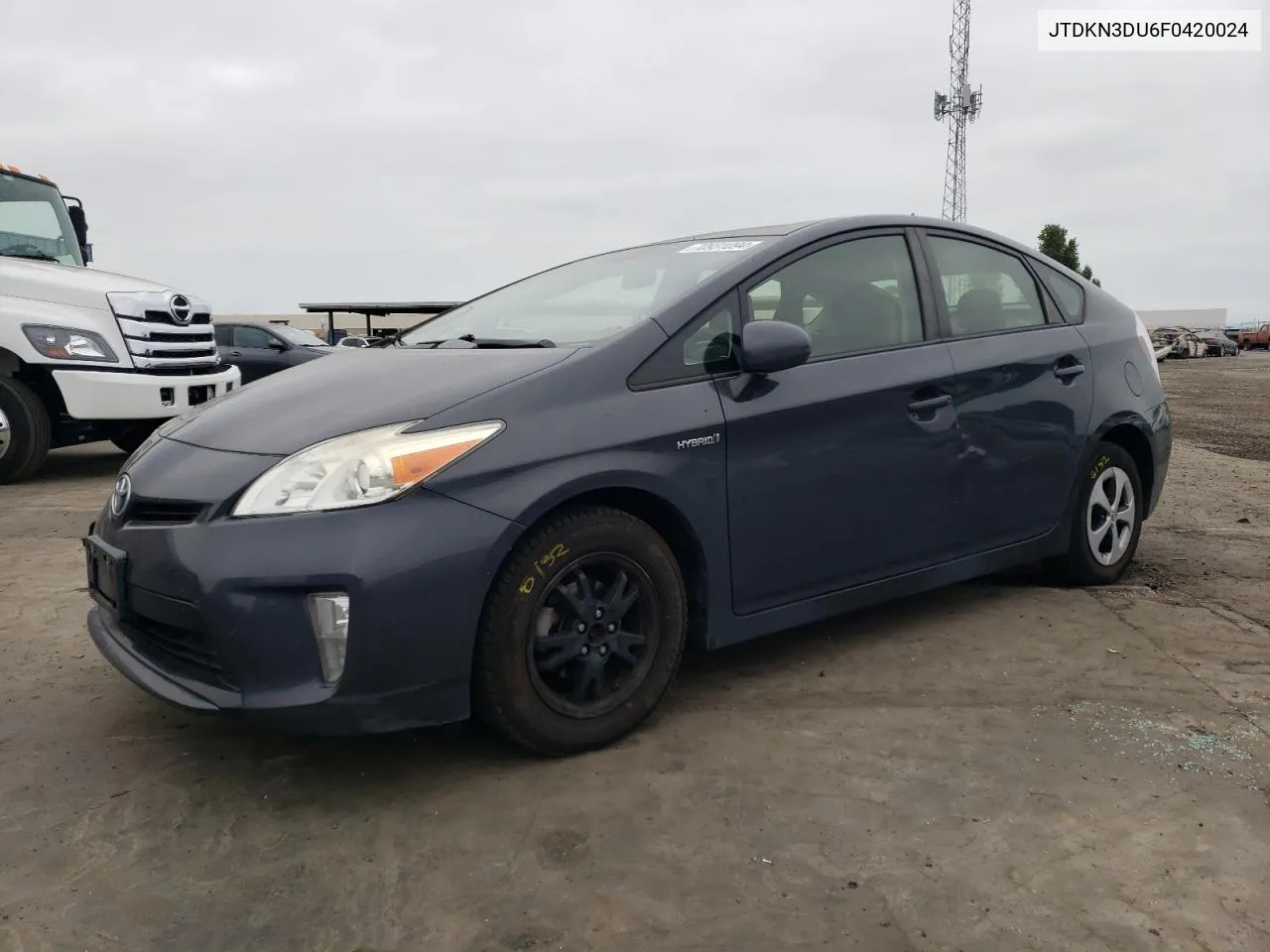 JTDKN3DU6F0420024 2015 Toyota Prius