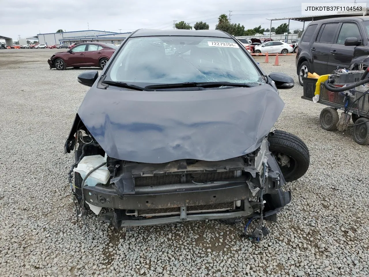 JTDKDTB37F1104543 2015 Toyota Prius C