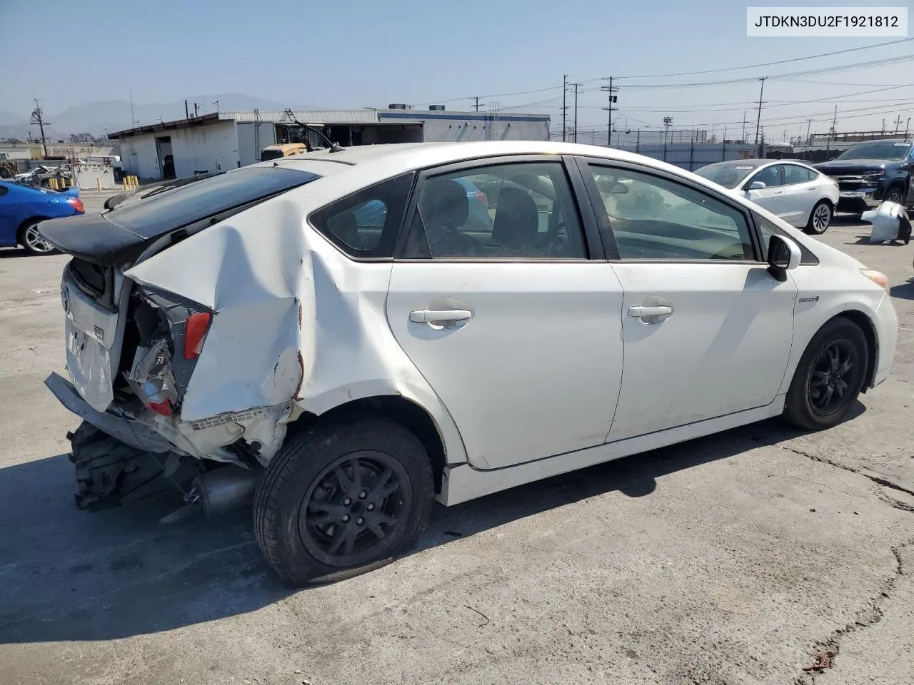 JTDKN3DU2F1921812 2015 Toyota Prius