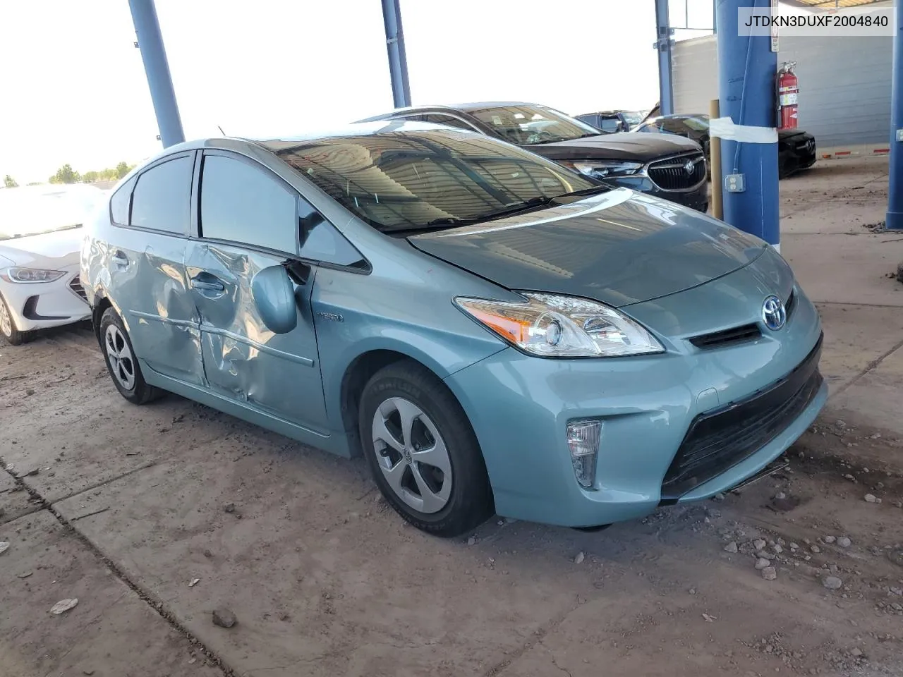 JTDKN3DUXF2004840 2015 Toyota Prius