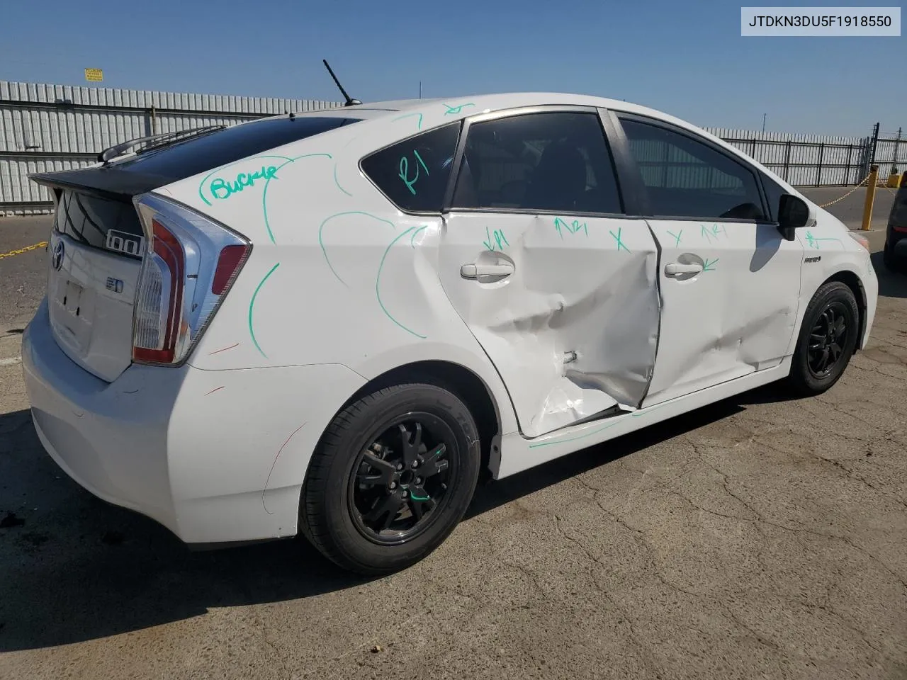 JTDKN3DU5F1918550 2015 Toyota Prius