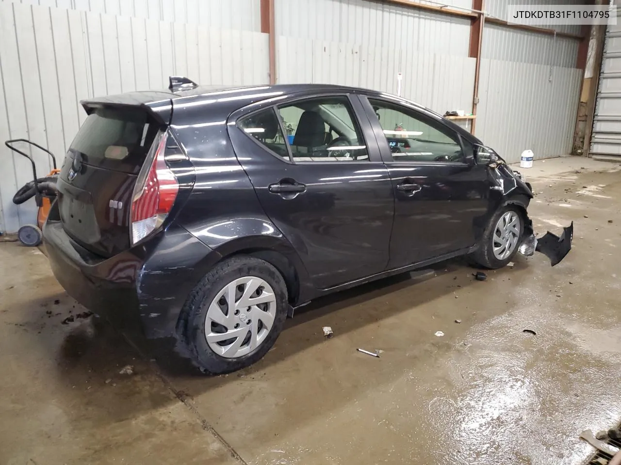 JTDKDTB31F1104795 2015 Toyota Prius C