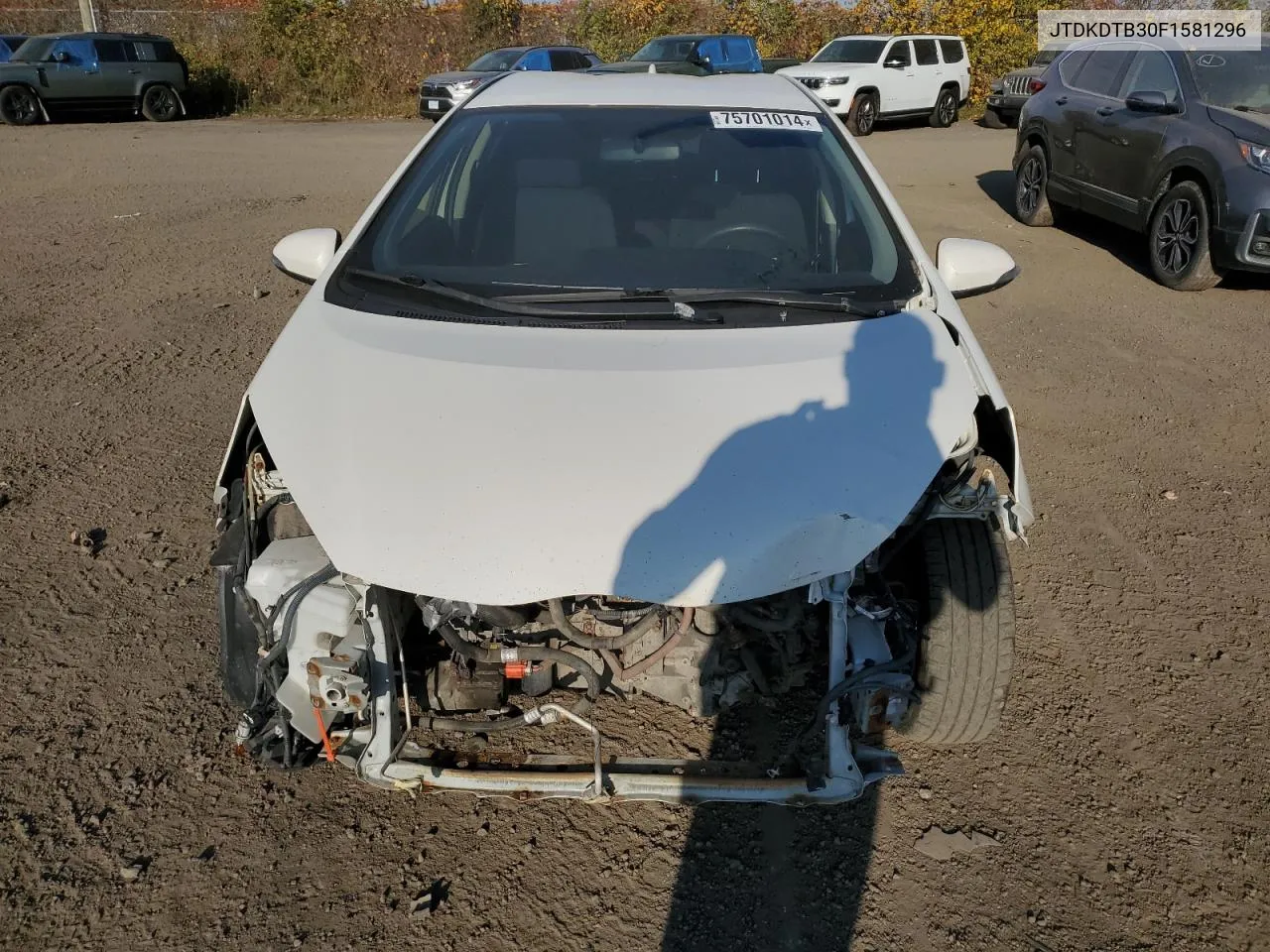 JTDKDTB30F1581296 2015 Toyota Prius C