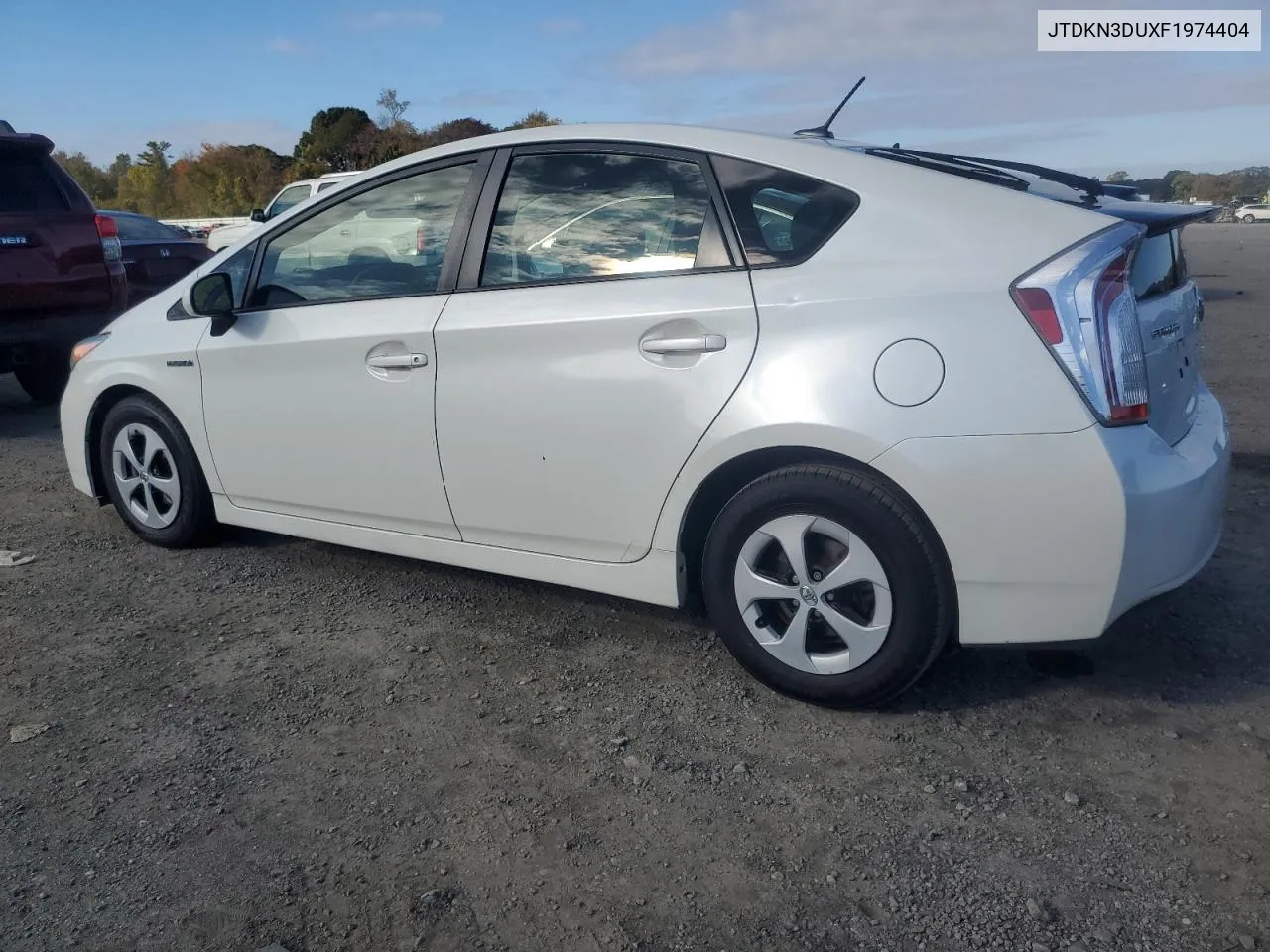 JTDKN3DUXF1974404 2015 Toyota Prius