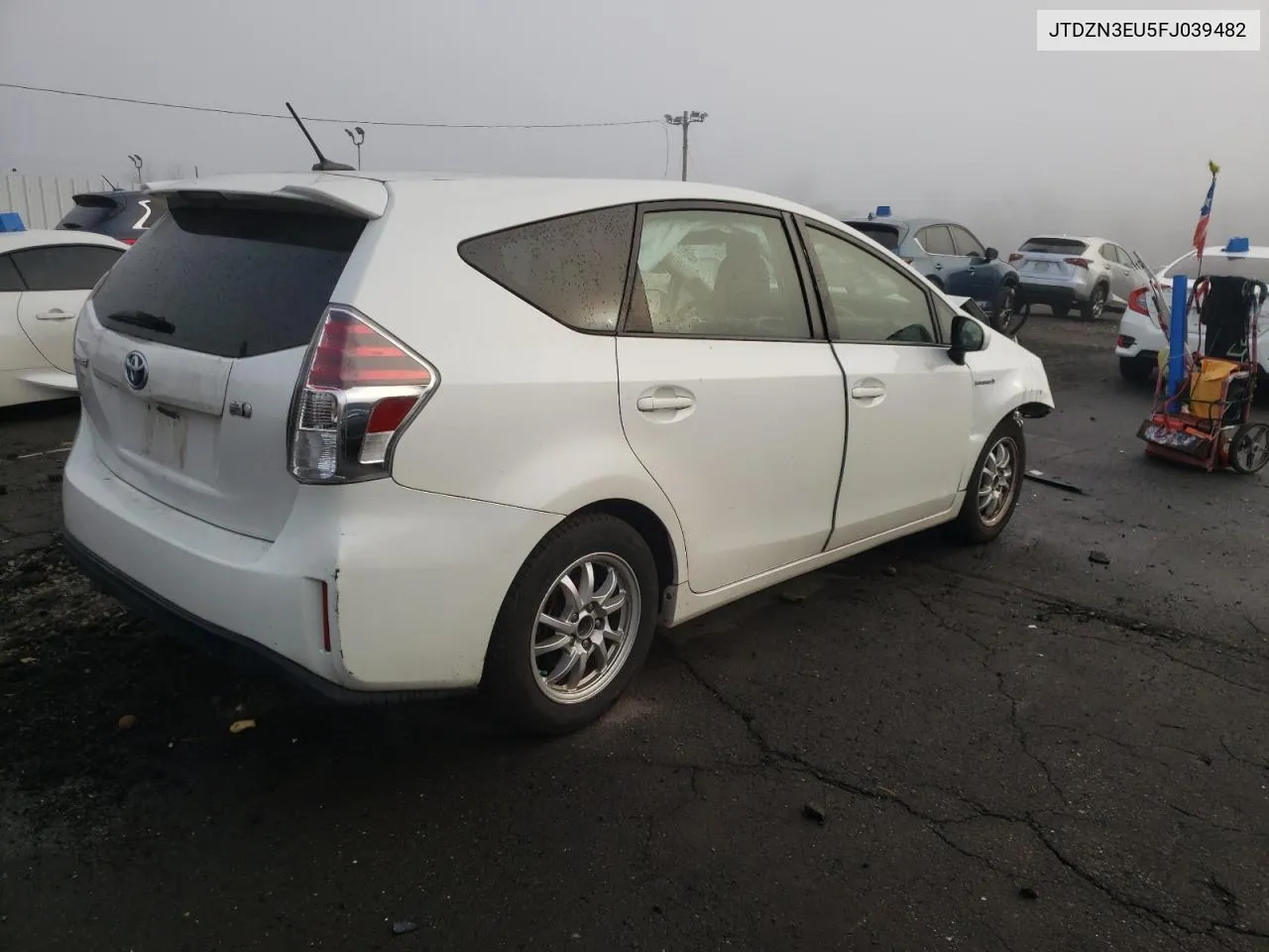 2015 Toyota Prius V VIN: JTDZN3EU5FJ039482 Lot: 77915054