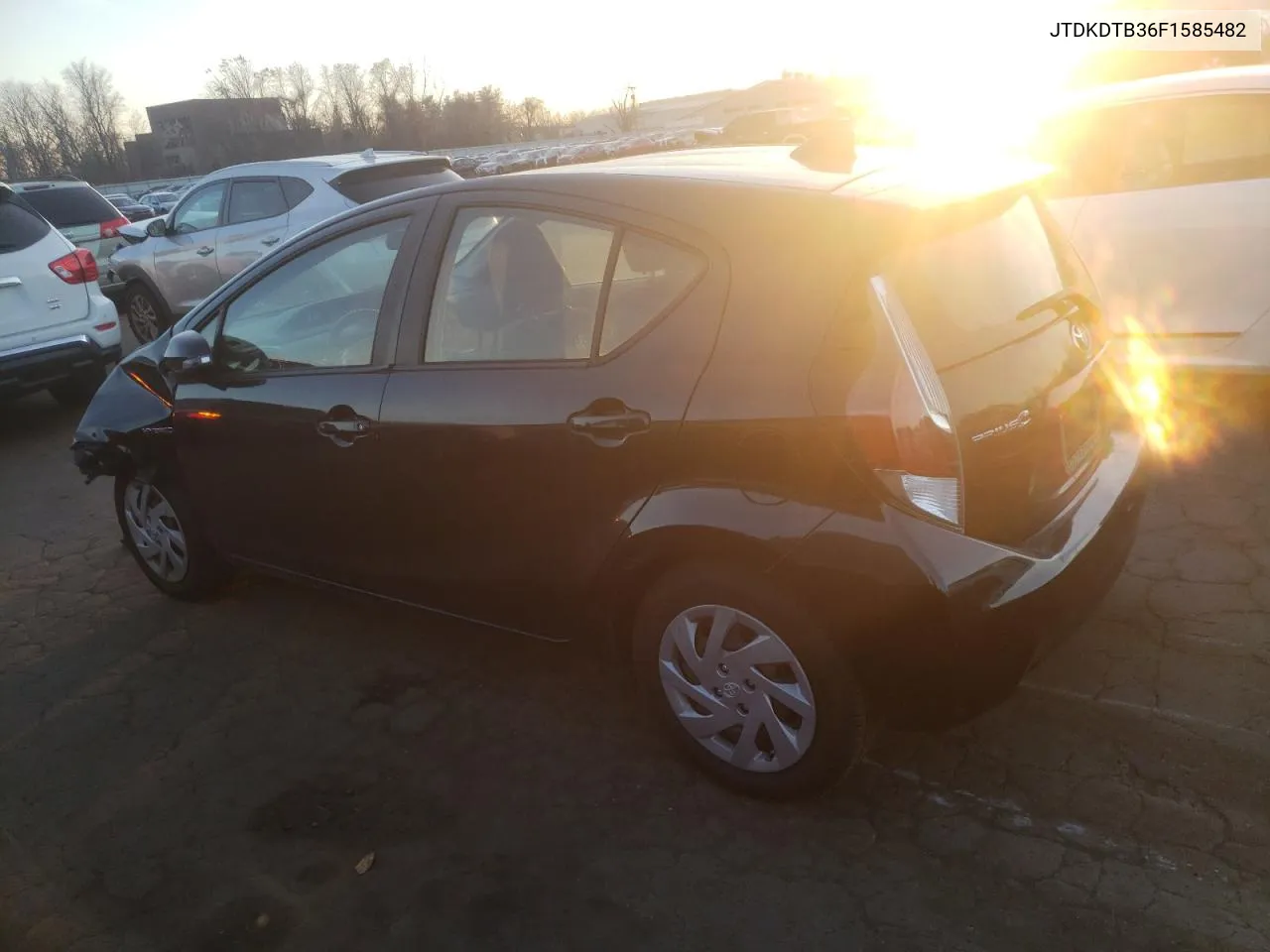 2015 Toyota Prius C VIN: JTDKDTB36F1585482 Lot: 78894484