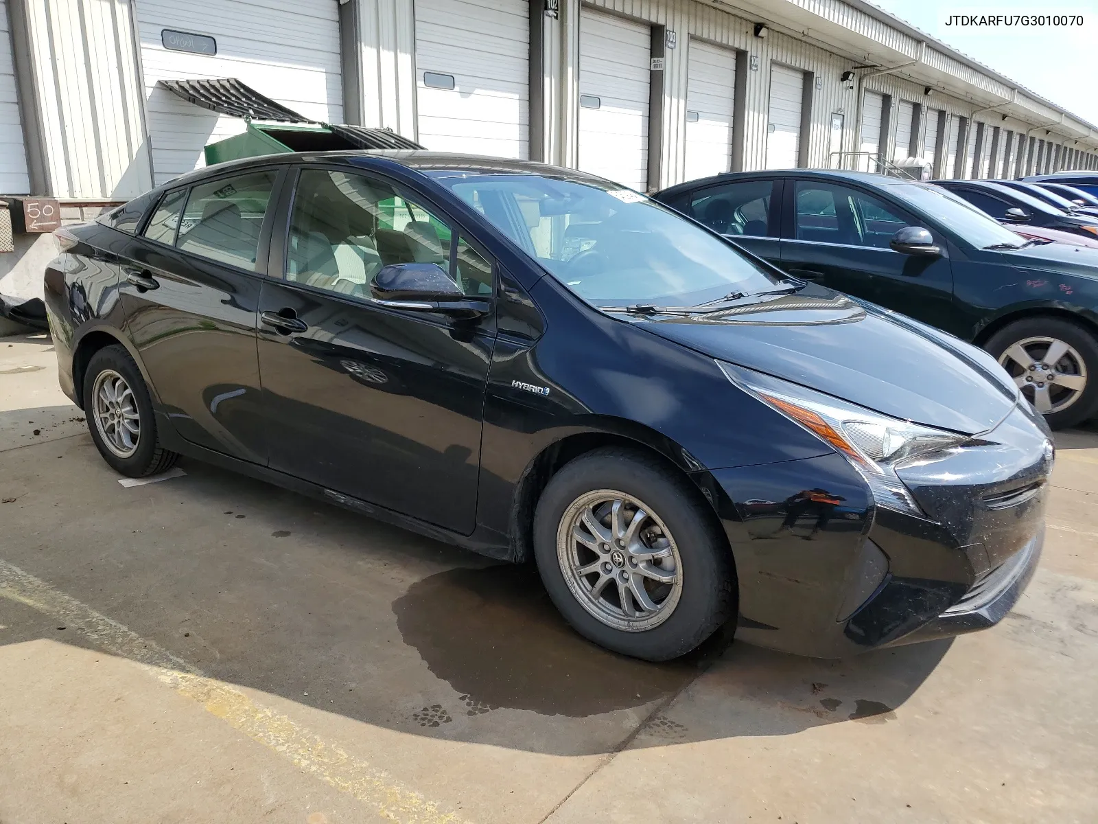 JTDKARFU7G3010070 2016 Toyota Prius