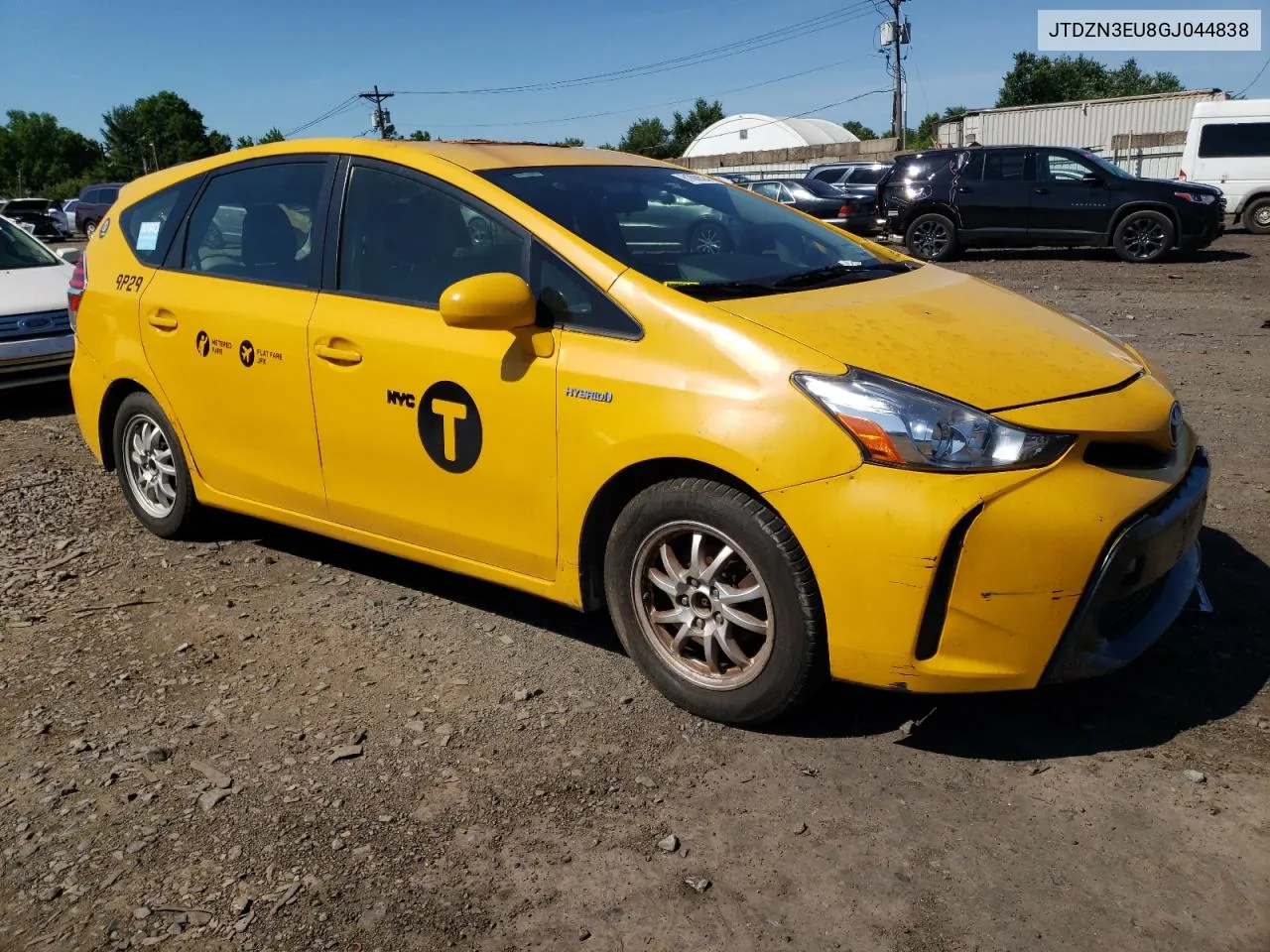 2016 Toyota Prius V VIN: JTDZN3EU8GJ044838 Lot: 61808524