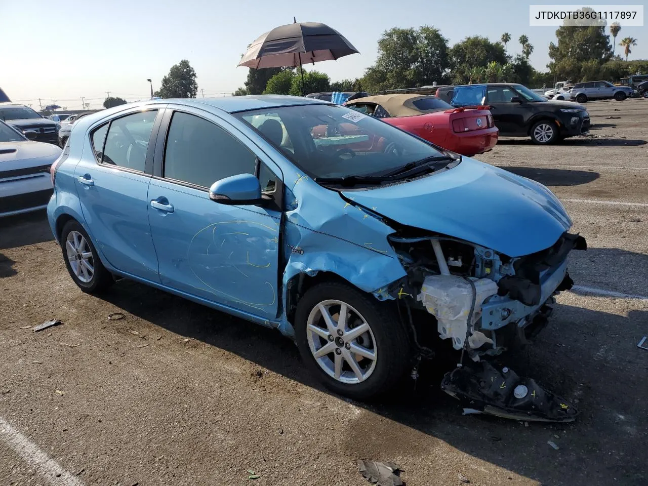 JTDKDTB36G1117897 2016 Toyota Prius C