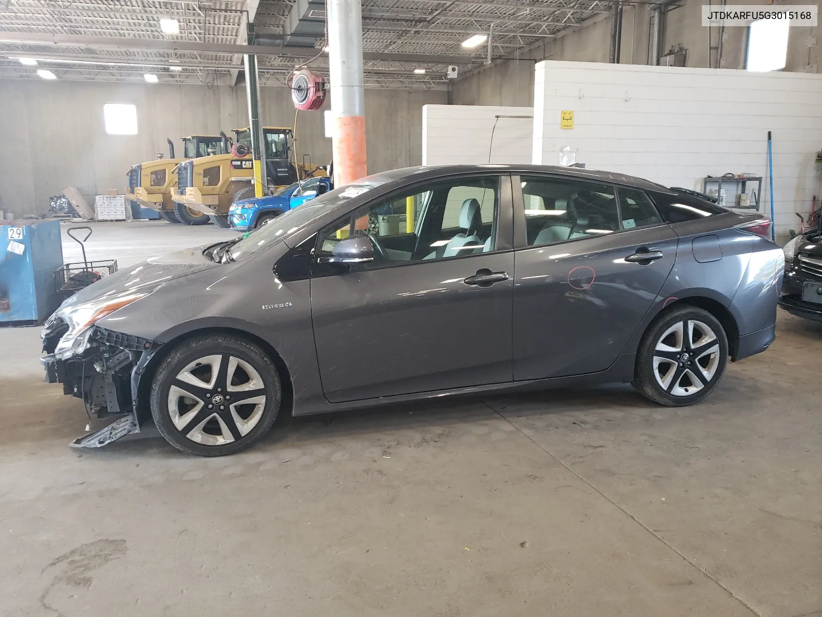 JTDKARFU5G3015168 2016 Toyota Prius