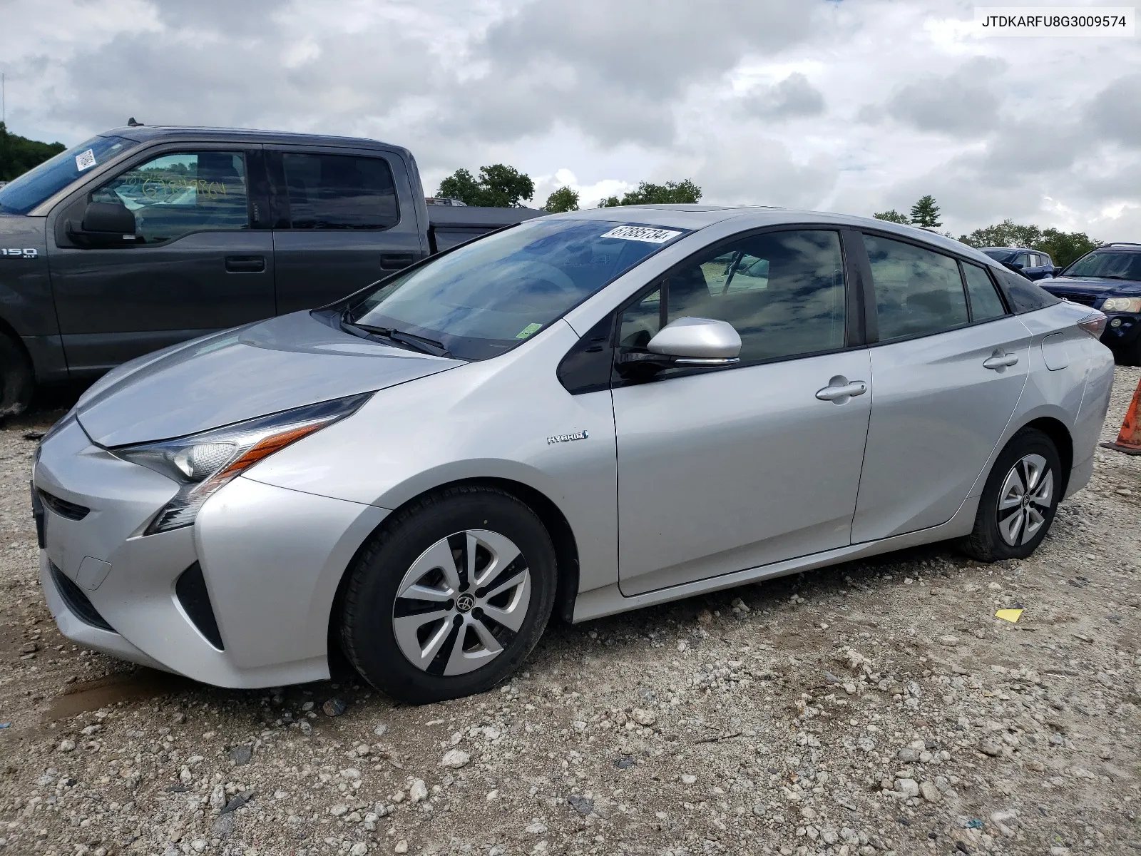 JTDKARFU8G3009574 2016 Toyota Prius