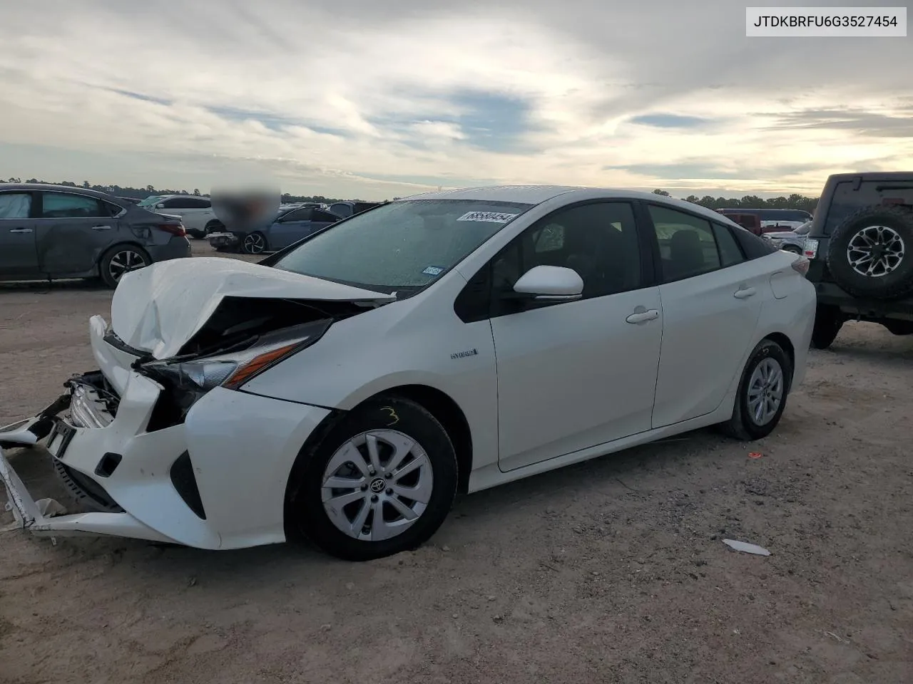 JTDKBRFU6G3527454 2016 Toyota Prius