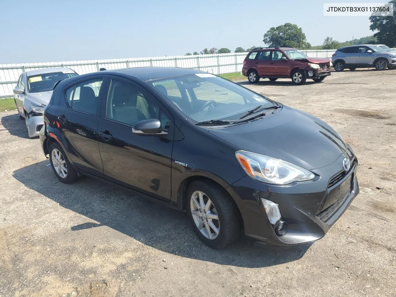 2016 Toyota Prius C VIN: JTDKDTB3XG1137604 Lot: 68810794